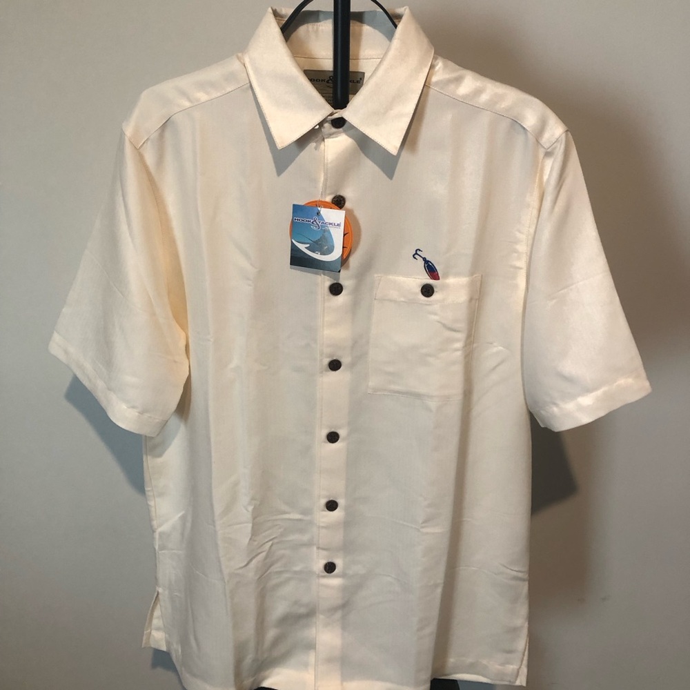Men's Short-Sleeve Cream Button-Down Shirt with Chest Pocket